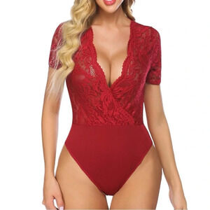 NWT Woman Lace Bodysuit Sexy Lingerie Top Deep V Lace  Short Sleeve Snap Crotch